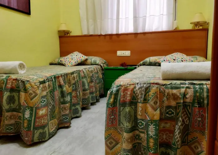 ゲストハウス Alvarez *